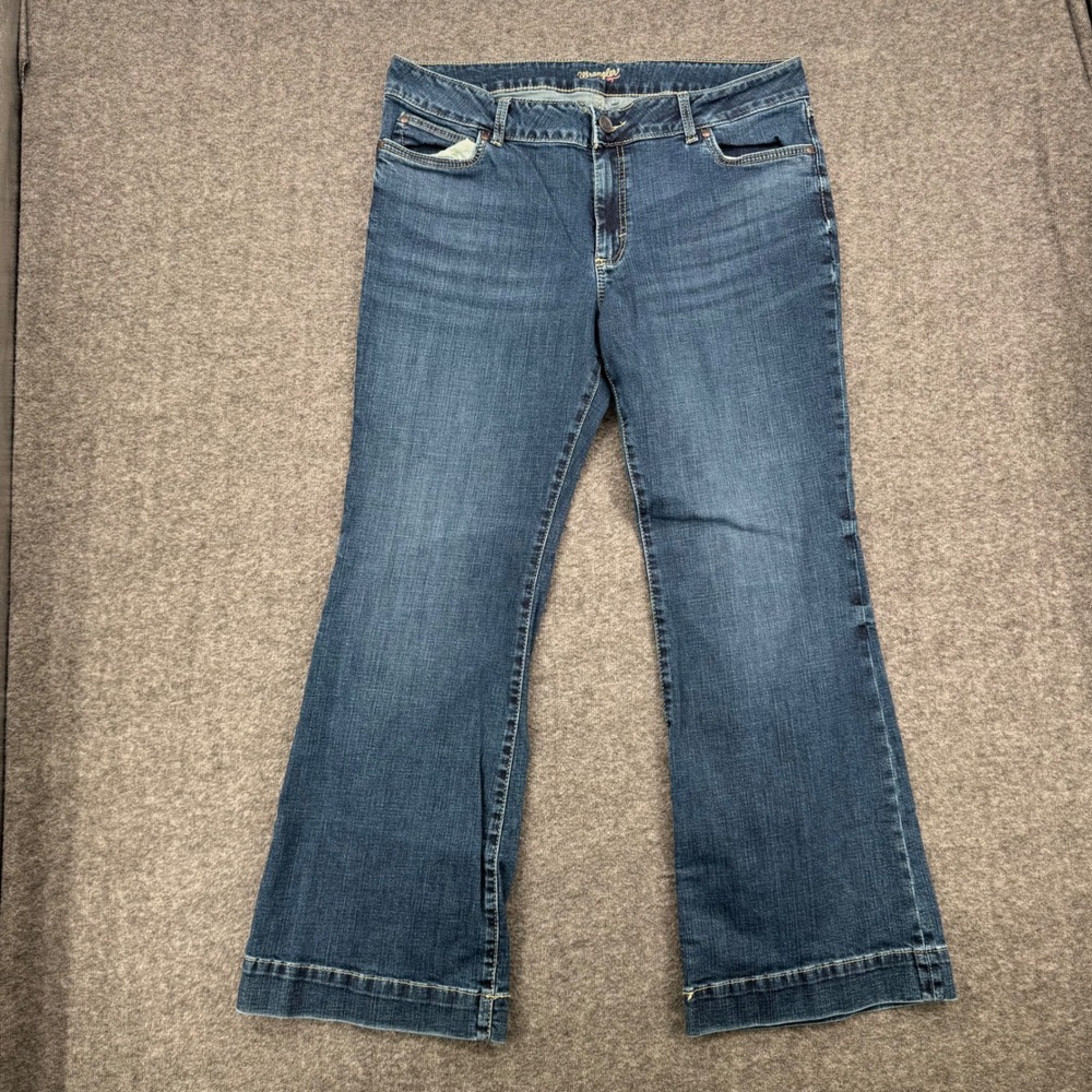 Wrangler Women Medium Wash Bootcut Trouser Jeans Blue size 17 Tall Western Denim